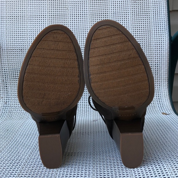 NWOB Bamboo Barracuda women’s brown booties - Picture 5 of 7